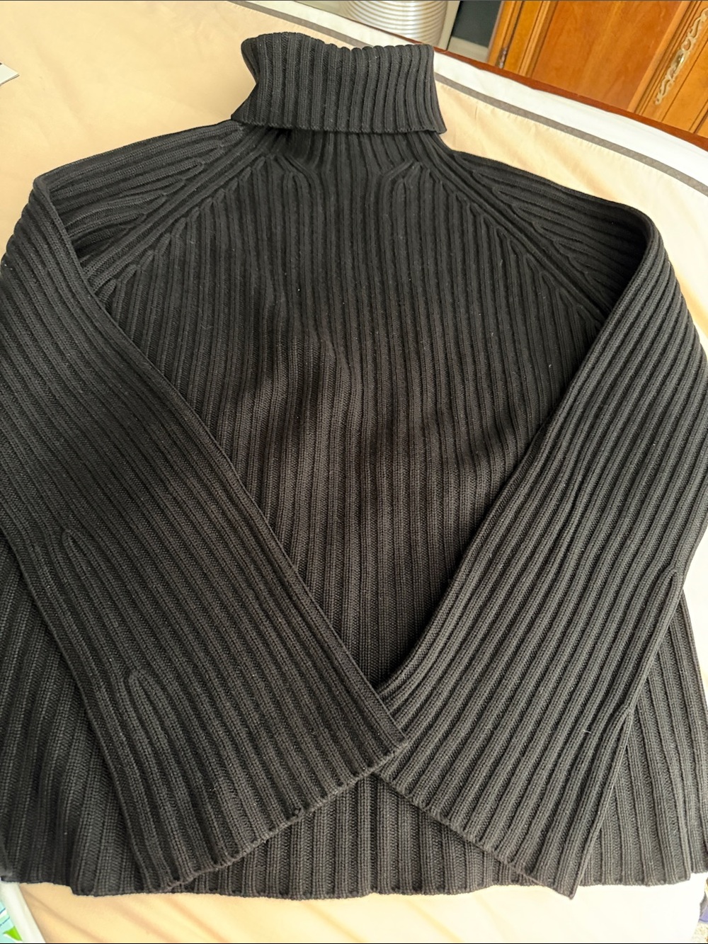 Men's Black Ribbed Turtleneck Sweater